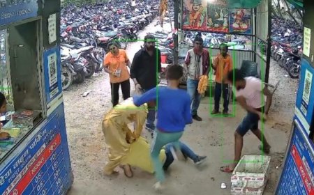 रेलवे स्टेशन की पार्किंग में बदमाशों का आतंक, बेस बल्ले से पिटाई कर किया चाकू से हमला!