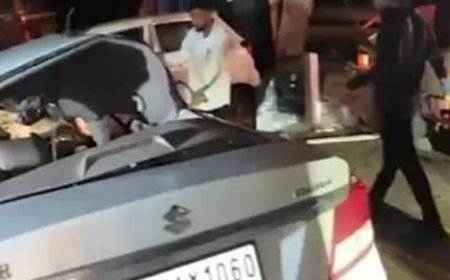 सड़क हादसे में 8 की मौत, 4 घायल, तेज रफ्तार कार ने पिकअप को मारी टक्कर