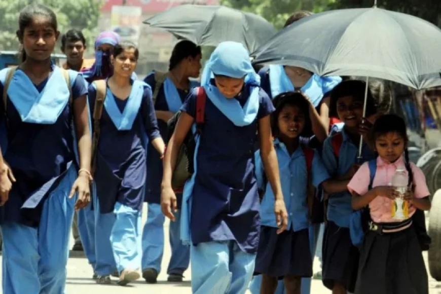 Breaking : छत्तीसगढ़ के स्कूलों के टाइम टेबल में हुआ बदलाव, अब सुबह 7 बजे से शुरू होंगी कक्षाएं, शिक्षा विभाग ने जारी किया आदेश