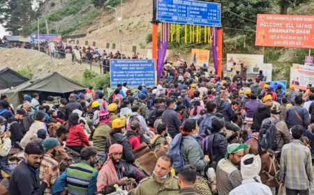 अमरनाथ यात्रा के दौरान बस हादसा, 35 श्रद्धालु घायल – ब्रेक फेल होना बताया गया कारण