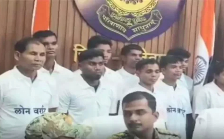 बस्तर में 12 नक्सलियों ने किया सरेंडर, नक्सल मुक्त अभियान को लगातार मिल रही सफलता