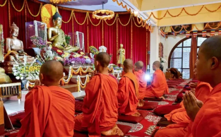 Thailand में ब्लैकमेलिंग सेक्स स्कैंडल का खुलासा: बौद्ध भिक्षुओं के 5600 आपत्तिजनक वीडियो, महिला ने उन्हें फंसाकर की करोड़ों की अवैध कमाई