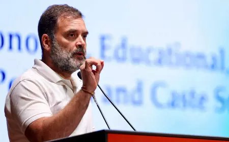 सावरकर पर बयान मामले में यूपी सरकार का सुप्रीम कोर्ट में हलफनामा, राहुल गांधी के इरादों पर उठाए सवाल