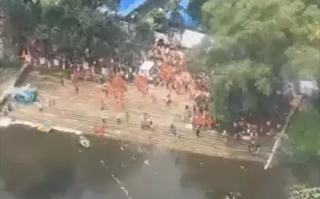 CM विष्णुदेव साय ने हेलीकॉप्टर से कांवड़ियों पर बरसाए फूल, भोरमदेव कॉरिडोर को लेकर की बड़ी घोषणा