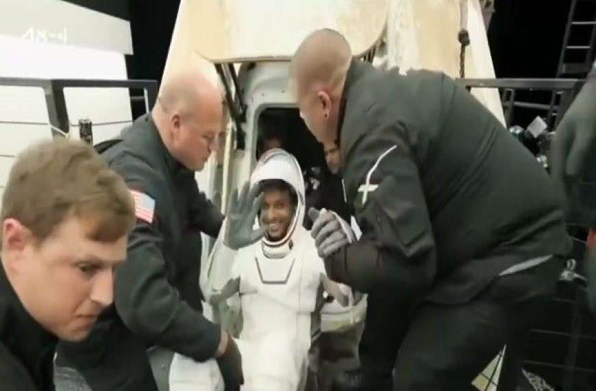 स्पेस से सकुशल वापसी के बाद सामने आई Shubhanshu Shukla की पहली झलक, चेहरे पर गर्व और आंखों में चमक