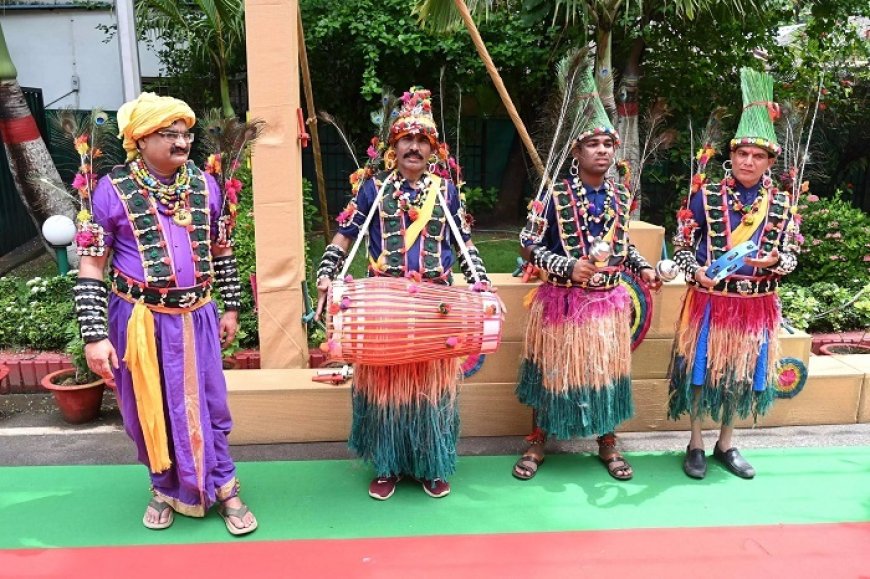 हरेली उत्सव की खुशियों में डूबा मुख्यमंत्री निवास...राउत नाचा और लोक संस्कृति की झलक