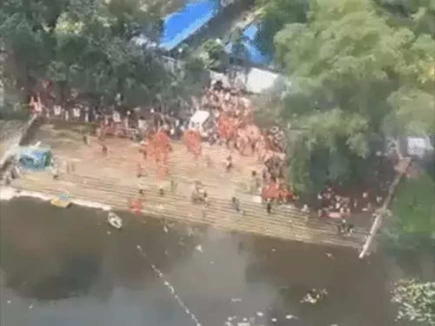 CM विष्णुदेव साय ने हेलीकॉप्टर से कांवड़ियों पर बरसाए फूल, भोरमदेव कॉरिडोर को लेकर की बड़ी घोषणा