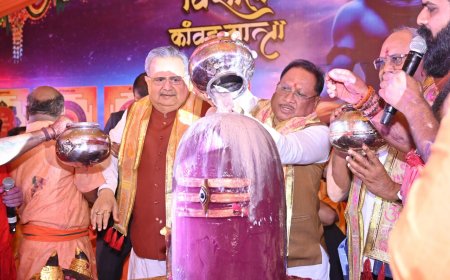 सावन की पावन बेला में मुख्यमंत्री विष्णु देव साय ने किया भगवान शिव का रूद्राभिषेक, प्रदेशवासियों की समृद्धि और सुख-शांति की कामना…