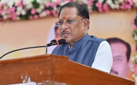 मुख्यमंत्री  विष्णुदेव साय शहीद विनोद सिंह कौशिक मेधावी छात्र अभिनंदन समारोह में शामिल, मेधावी छात्रों का बढ़ाया उत्साह