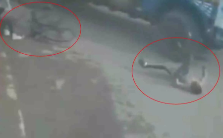 गरियाबंद में बड़ा हादसा टला: ट्रक की टक्कर से बाल-बाल बचे दो बच्चे