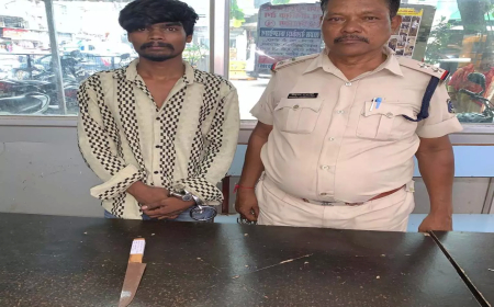 रायपुर में पुलिस की त्वरित कार्रवाई, अवैध चाकू रखने वाला युवक गिरफ्तार