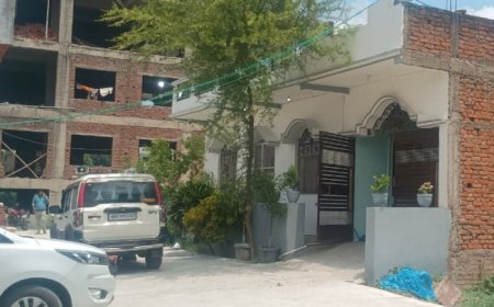 EOU Raids: सीवान नगर परिषद कार्यपालक पदाधिकारी के ठिकानों पर EOU की छापेमारी, आय से अधिक संपत्ति का मामला