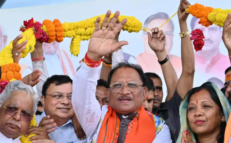 जापान और साउथ कोरिया प्रवास से लौटे मुख्यमंत्री विष्णुदेव साय का रायपुर में भव्य स्वागत, निवेश और रोजगार पर फोकस