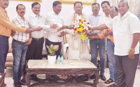 कंवर समाज ने दी मुख्यमंत्री विष्णुदेव साय को बधाई, करमा तिहार 2025 में मुख्य अतिथि के रूप में किया आमंत्रित