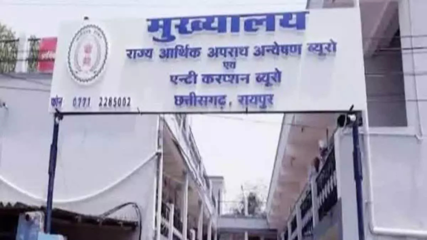 रायपुर शराब घोटाला: 28 आबकारी अधिकारियों पर जमानती वारंट जारी