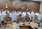 33 लाख के ईनामी समेत 20 नक्सलियों ने किया आत्मसमर्पण, 9 महिलाएं शामिल