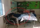शराब के नशे में स्कूल पहुंची महिला हेडमास्टर, बच्चों ने समझी छुट्टी