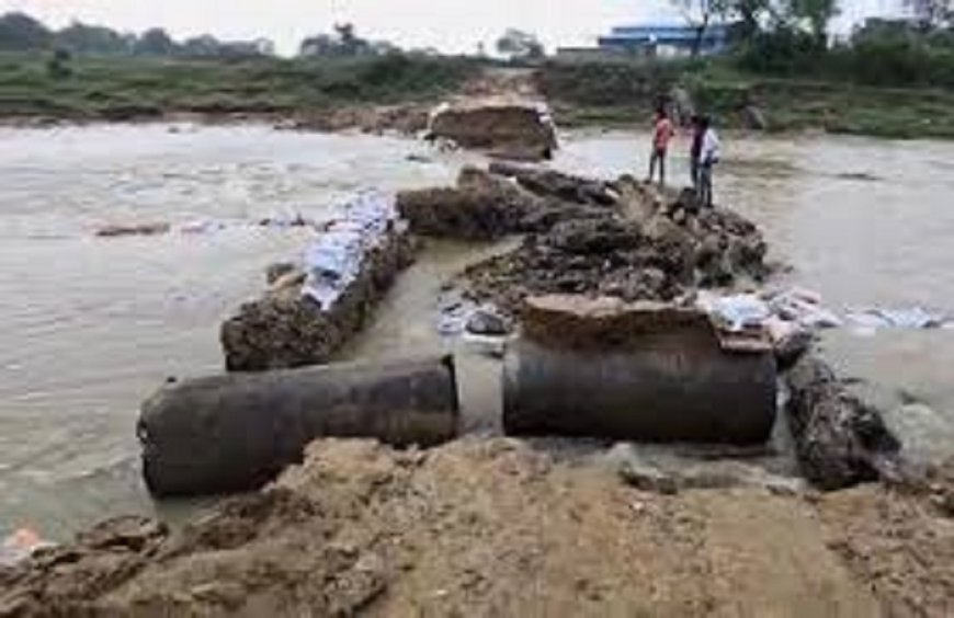 गोबरी नदी पर बना रपटा पुल बहा, ग्रामीणों की बढ़ी परेशानी