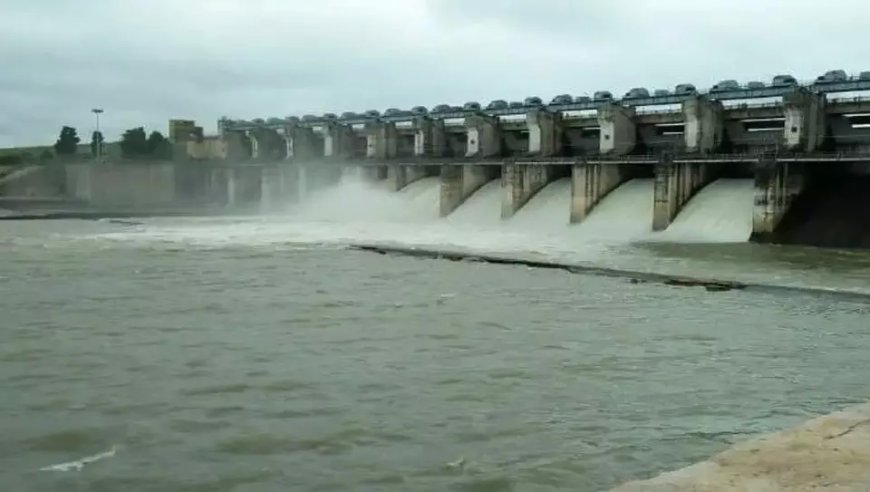 गंगरेल बांध का जलस्तर तेजी से बढ़ा, महानदी किनारे अलर्ट जारी