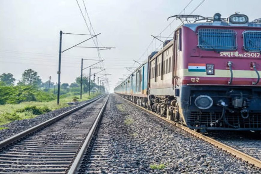 नवरात्रि पर बिहार को 7 नई ट्रेनें, रेल मंत्री अश्विनी वैष्णव ने दिखाई हरी झंडी