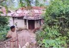 सनसनी : घर में संदिग्ध हालत में मिली 65 वर्षीय कोतवालीन की लाश...जांच में जुटी पुलिस