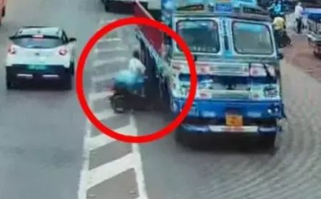 बालोद सड़क हादसा: ट्रक से टकराई बाइक, सवार की मौके पर मौत, CCTV फुटेज आया सामने
