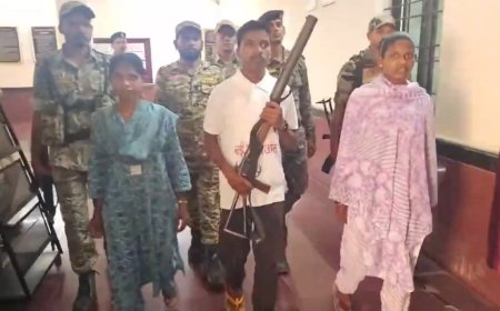 बड़ी सफलता: 3 नक्सलियों ने पुलिस के सामने किया आत्मसमर्पण
