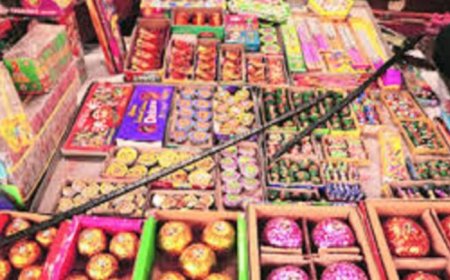 पटाखा दुकानों के लिए नई गाइडलाइन जारी, नियमों का पालन नहीं करने पर होगी सख्त कार्रवाई