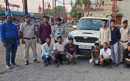 सड़क पर केक काटने वाले 9 युवकों को पुलिस ने किया गिरफ्तार