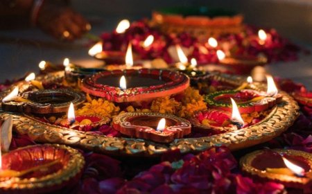 मध्य प्रदेश की दिवाली परंपराएं: कहीं श्मशान में जलते हैं दीप तो कहीं गायों के नीचे लेटते हैं लोग