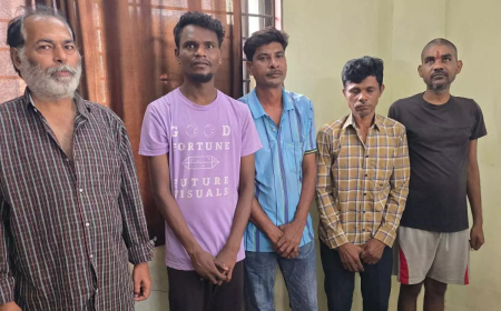 सट्टा खेलते 5 सटोरिए गिरफ्तार, पुलिस ने मौके से नगदी और सट्टा-पट्टी जब्त की