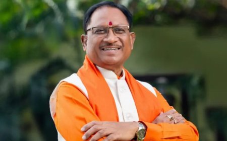 छत्तीसगढ़ में बड़ा राजनीतिक उलटफेर! 35 निगम और मंडल अध्यक्षों को मंत्री का दर्जा, 13 कैबिनेट और 22 राज्य मंत्री बनाए गए, देखें पूरी लिस्ट