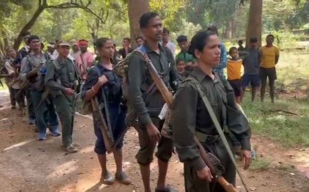 छत्तीसगढ़ में नक्सलियों का फिर सामूहिक आत्मसमर्पण, 21 माओवादी बने मुख्यधारा का हिस्सा