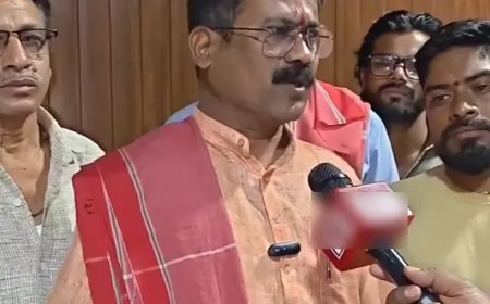 अमित बघेल पर FIR: छत्तीसगढ़ महतारी की मूर्ति विवाद पर भड़का विरोध, बोले – “फांसी चढ़ा दो, माफी नहीं मांगूंगा”