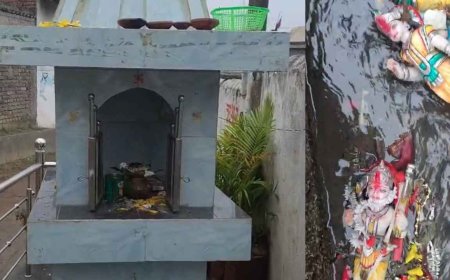 भगवान राम और सीता की मूर्ति तोड़कर नाली में फेंकी! गुरु घासीदास बाबा का अपमान करने के बाद अब एक और आस्था को झकझोर देने वाली घटना, जानिए क्या है पूरा मामला?