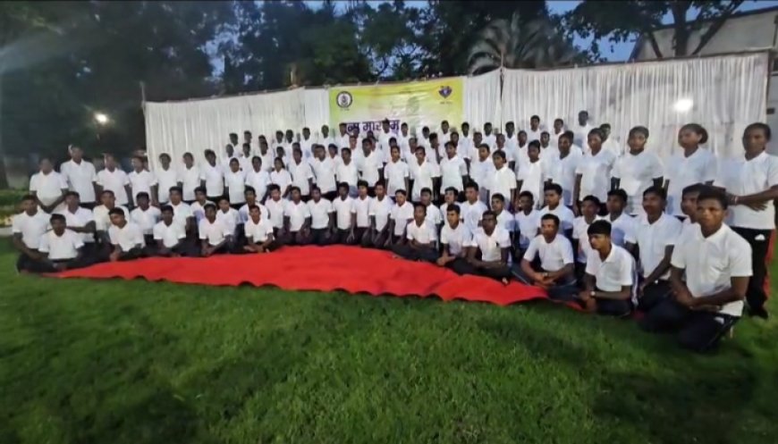 अब तक की सबसे बड़ी कामयाबी,103 नक्सलियों ने किया आत्मसमर्पण, इतने करोड़ का था इनाम