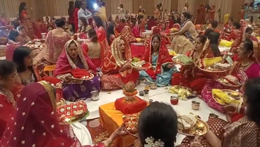 धूमधाम से मना करवा चौथ: पारंपरिक पूजा से लेकर ‘करवा चौथ नाइट 2025’ तक दिखा उत्सव का रंग
