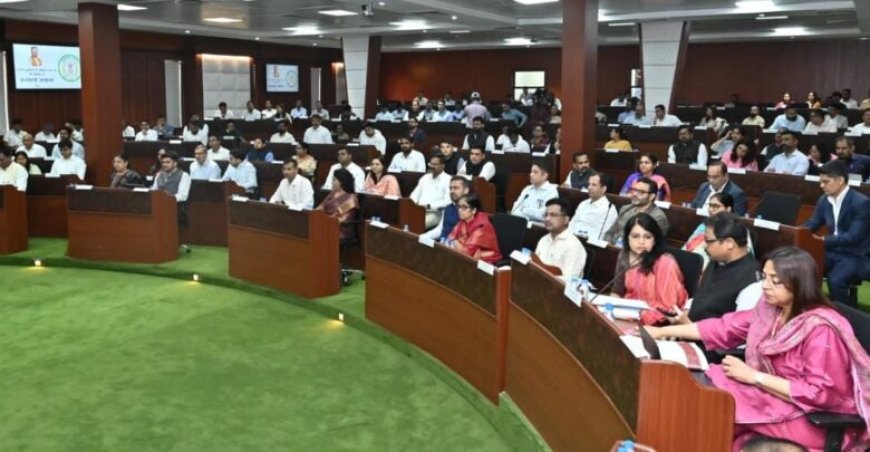 स्वास्थ्य विभाग की योजनाओं की नियमित निगरानी और समीक्षा करें कलेक्टरः साय