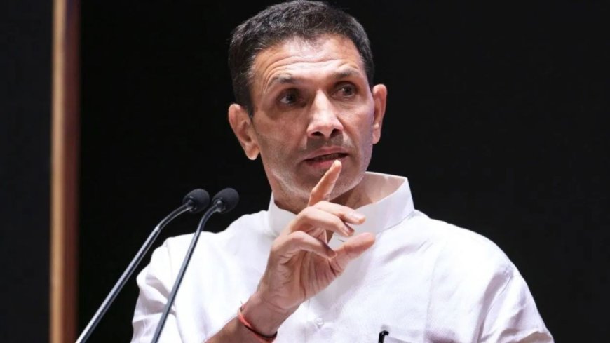 जीतू पटवारी के खिलाफ FIR दर्ज, कृषि मंत्री के बंगले पर किसानों के मुद्दे को लेकर प्रदर्शन