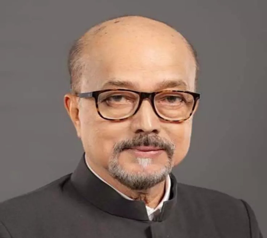 छत्तीसगढ़ में 170 नक्सलियों ने किया आत्मसमर्पण, राज्यपाल रमेन डेका बोले— “नक्सलमुक्त छत्तीसगढ़ की दिशा में ऐतिहासिक सफलता”