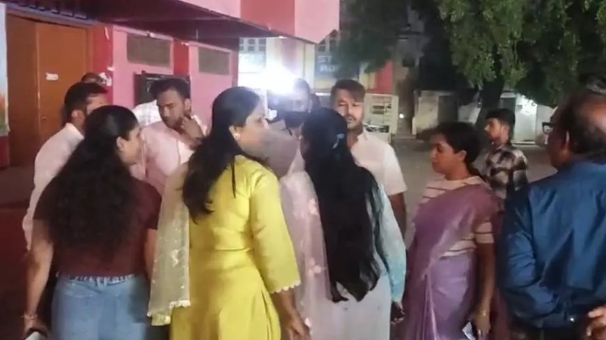 रायपुर के शालेम स्कूल में हिंसा: सचिव पर हमला, 14 के खिलाफ FIR दर्ज