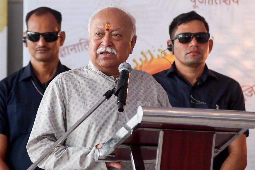 आरएसएस प्रमुख मोहन भागवत बोले – "भारत की प्रगति में कुछ लोग डाल रहे बाधा, हमें विदेशी प्रभाव से मुक्त होना होगा"