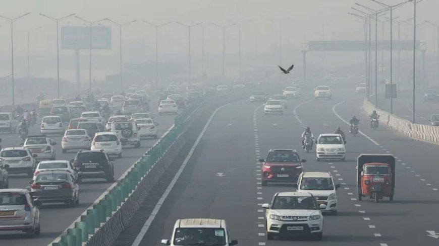 दिल्ली की हवा में जहर: ठंड के साथ बढ़ा प्रदूषण, आनंद विहार में AQI 417 दर्ज, जानिए क्या है पूरा मामला?