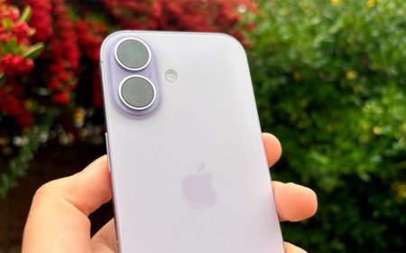 अलर्ट: स्मार्टफोन की कीमतें जल्द हो सकती हैं बढ़, जानिए AI की वजह से कैसे पड़ेगा आपकी जेब पर असर"