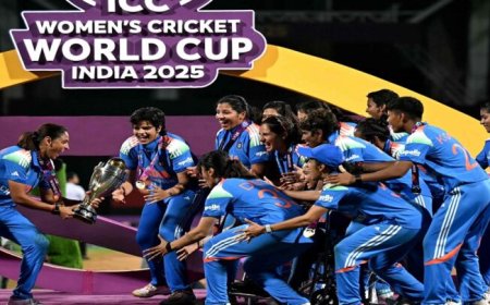 टीम इंडिया ने रचा इतिहास, 52 साल में पहली बार जीता महिला वर्ल्ड कप, जश्न में डूबा पूरा देश