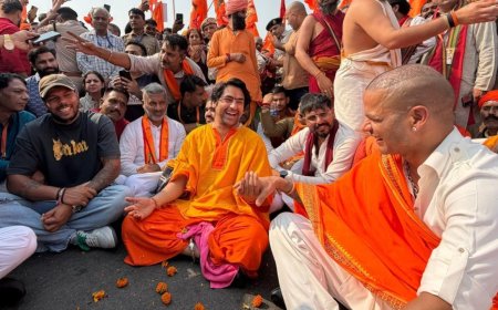 बाबा बागेश्वर की सनातन हिंदू एकता पदयात्रा फरीदाबाद पहुंची, शिखर धवन और मनोहर लाल खट्टर ने किया स्वागत