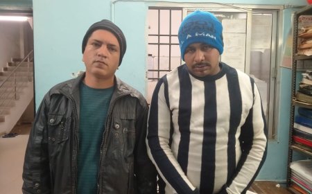 अवैध गैस सिलेंडर कारोबार का भंडाफोड़...तोरवा पुलिस की बड़ी कार्यवाही 02 आरोपी गिरफ्तार