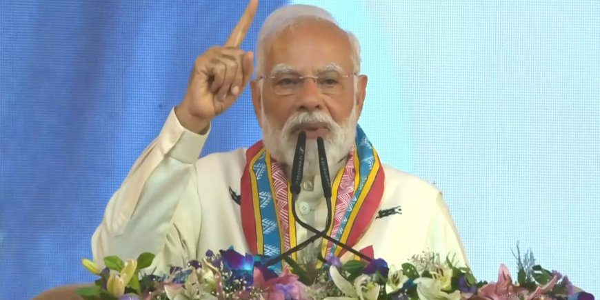 पीएम मोदी बोले: छत्तीसगढ़ नक्सलवाद के आतंक से मुक्त होकर विकास के नए दौर में प्रवेश कर रहा है