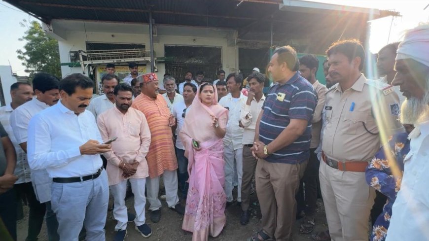 खंडवा विधायक कंचन तनवे ने मदरसे का किया निरीक्षण, नकली नोट मामले में दी ₹50,000 इनाम की घोषणा