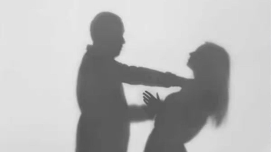 सनकी आशिक का खौफनाक खेल, युवती का गला रेतकर हत्या, जानिए क्या है पूरा मामला"